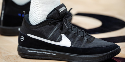 NBA の Devin Booker が fragment design × NIKE BOOK 2 を着用