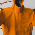 BEAMS 限定 ARC’TERYX『BETA JACKET “Blaze”』が3月13日(金)に発売予定