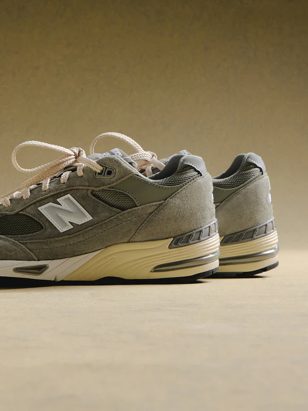 KITH x New Balance 991 “Vetiver” & 991v2 “Moonrock” が国内3月16日(月)に発売予定
