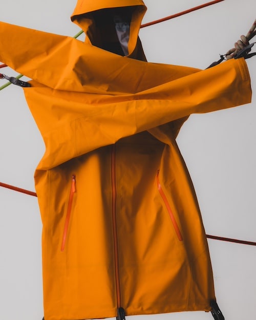 BEAMS 限定 ARC’TERYX『BETA JACKET “Blaze”』が3月13日(金)に発売予定