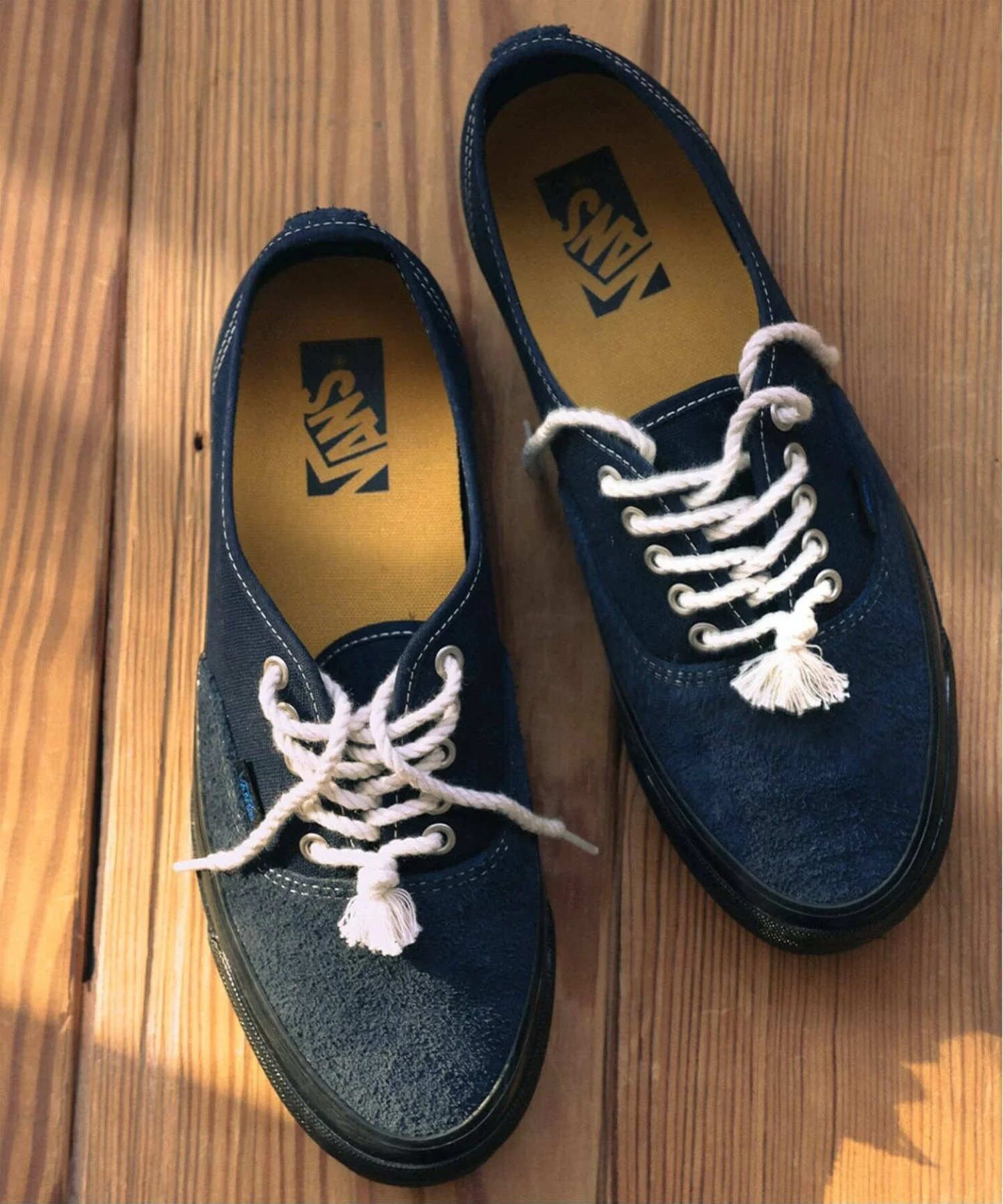 JOURNAL STANDARD 限定モデル VANS 26SS『Authentic 44 Deck Shoe』の先行予約が開始