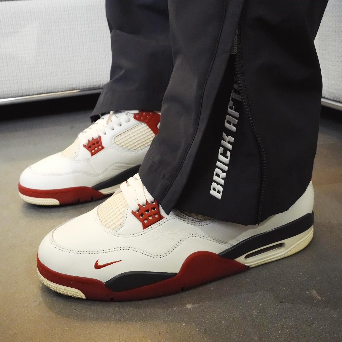 Nigel Sylvester × NIKE AIR JORDAN 4 "Brick After Brick" が5月9日(土)に発売予定