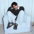 King Gnu 常田大希 が主宰する POINTLESS JOURNEY と adidas Originals × atmos によるトリプルコラボモデル『SUPERSTAR II』が4月25日(土)に発売予定