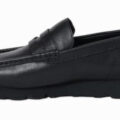 BEAMS 誕生50周年を記念した Clarks ORIGINALS 完全別注モデル『WallaBeams Loafer GTX』が5月2日(土)に発売予定
