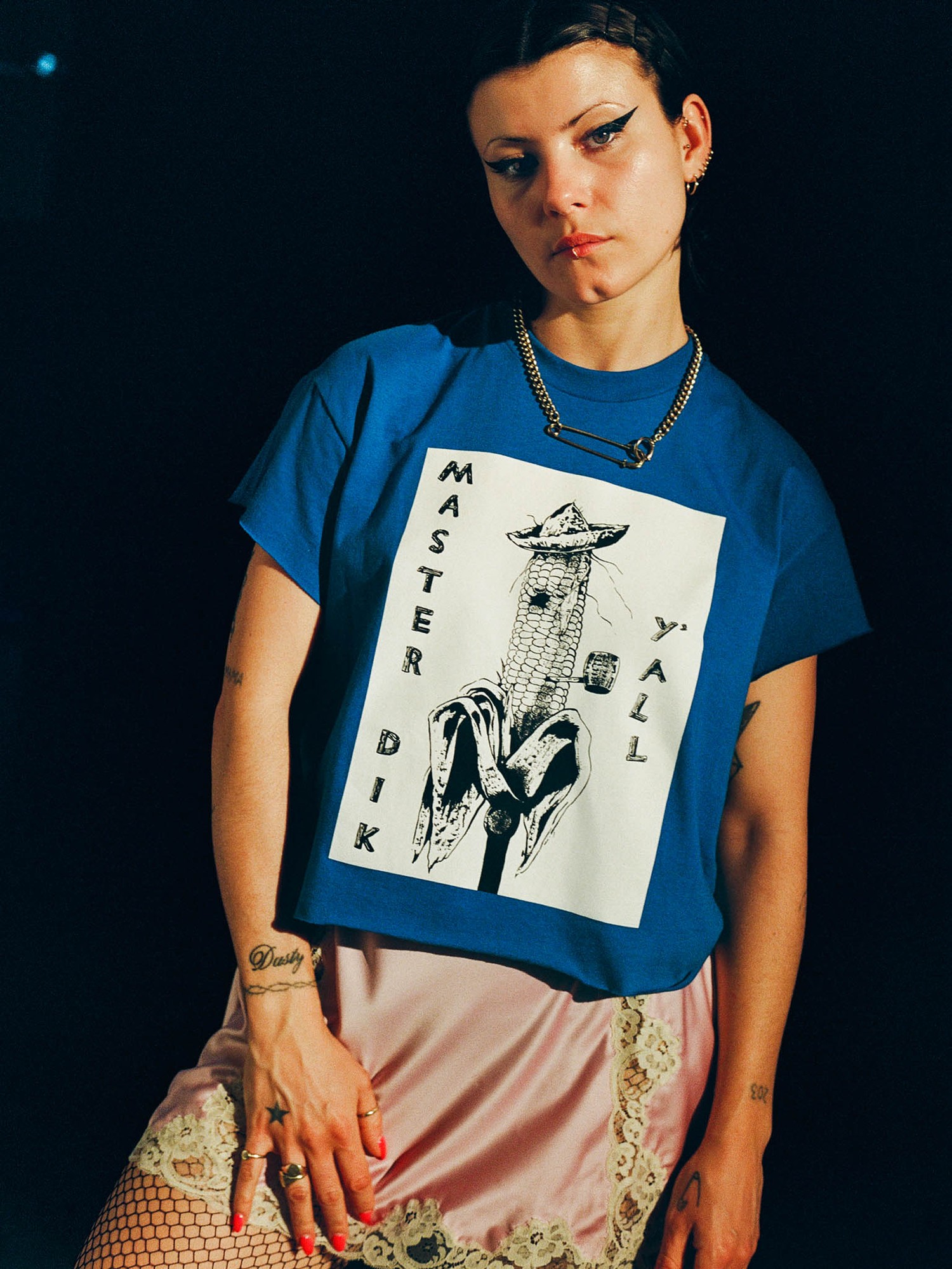 Supreme がアメリカの現代美術家 Mike Kelley との2026年春コラボコレクションを発表