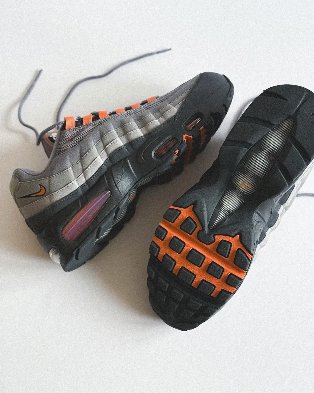 NIKE AIR MAX 95 BIG BUBBLE “Hot Curry” が国内4月10日(金)に発売予定