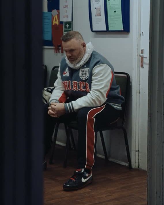 PALACE × NIKE × イングランド代表 によるトリプルコラボコレクションが近日発売予定