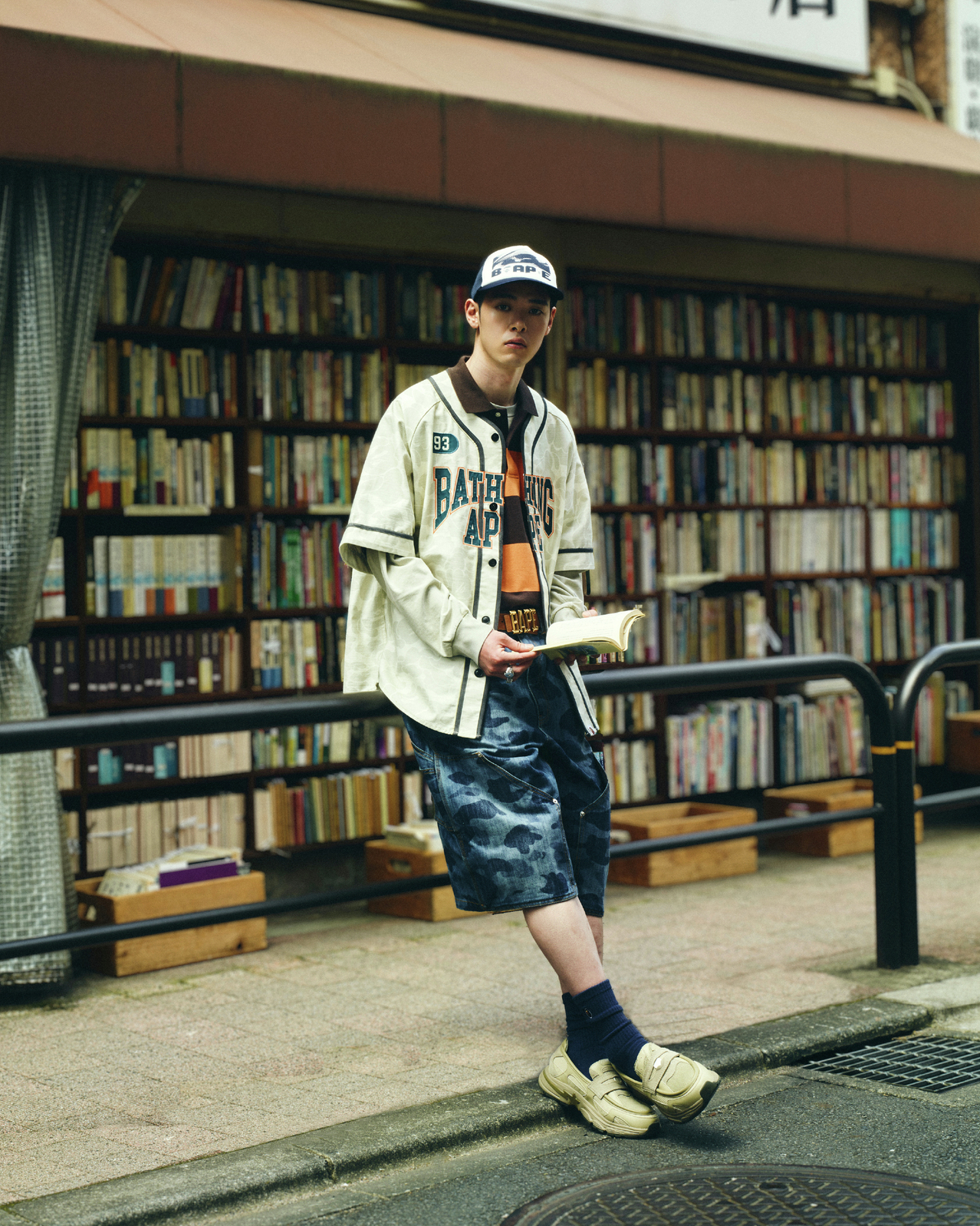 A BATHING APE® の新作シューズ『SHARK STA LOAFER』が公式オンラインにて発売