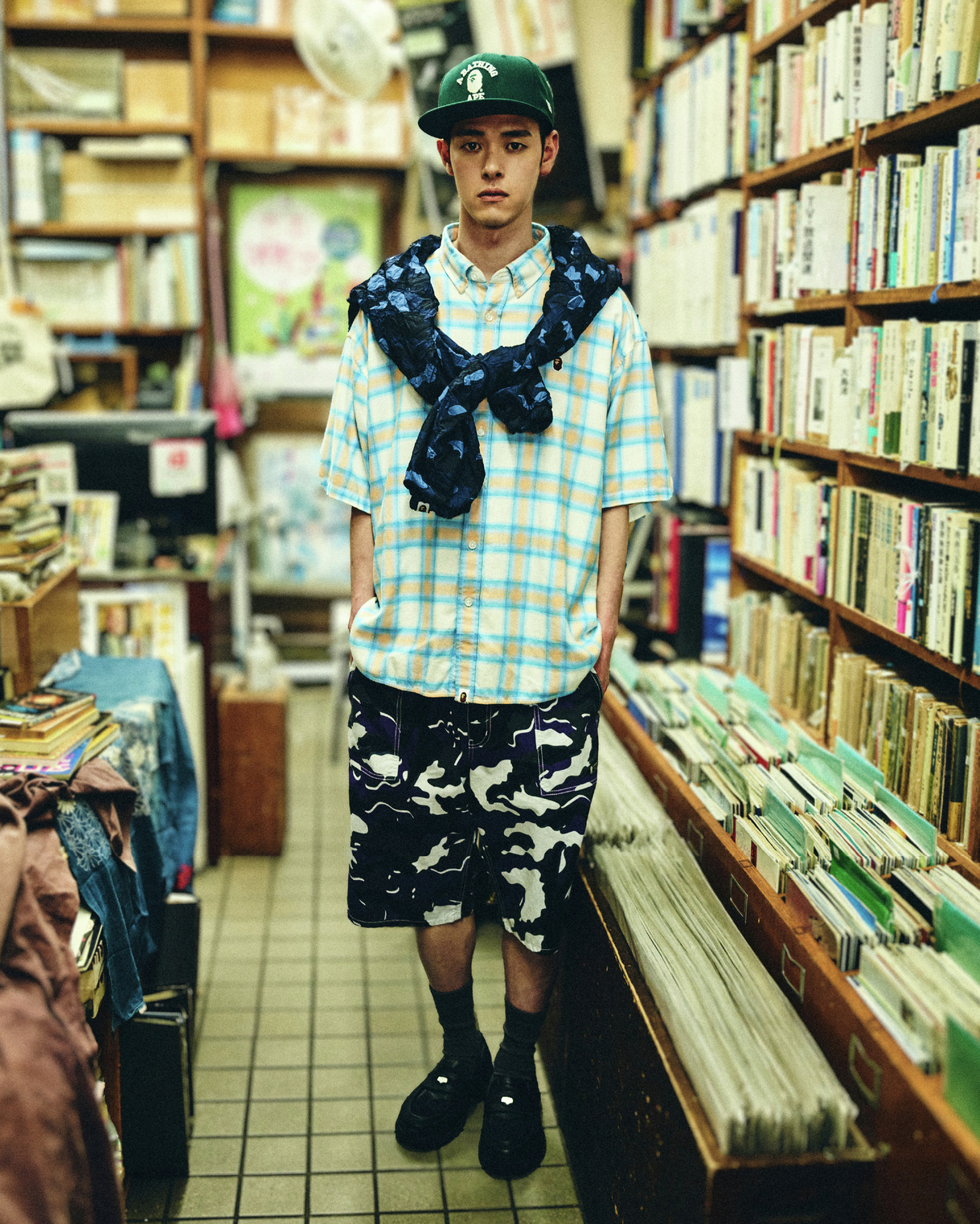 A BATHING APE® の新作シューズ『SHARK STA LOAFER』が公式オンラインにて発売
