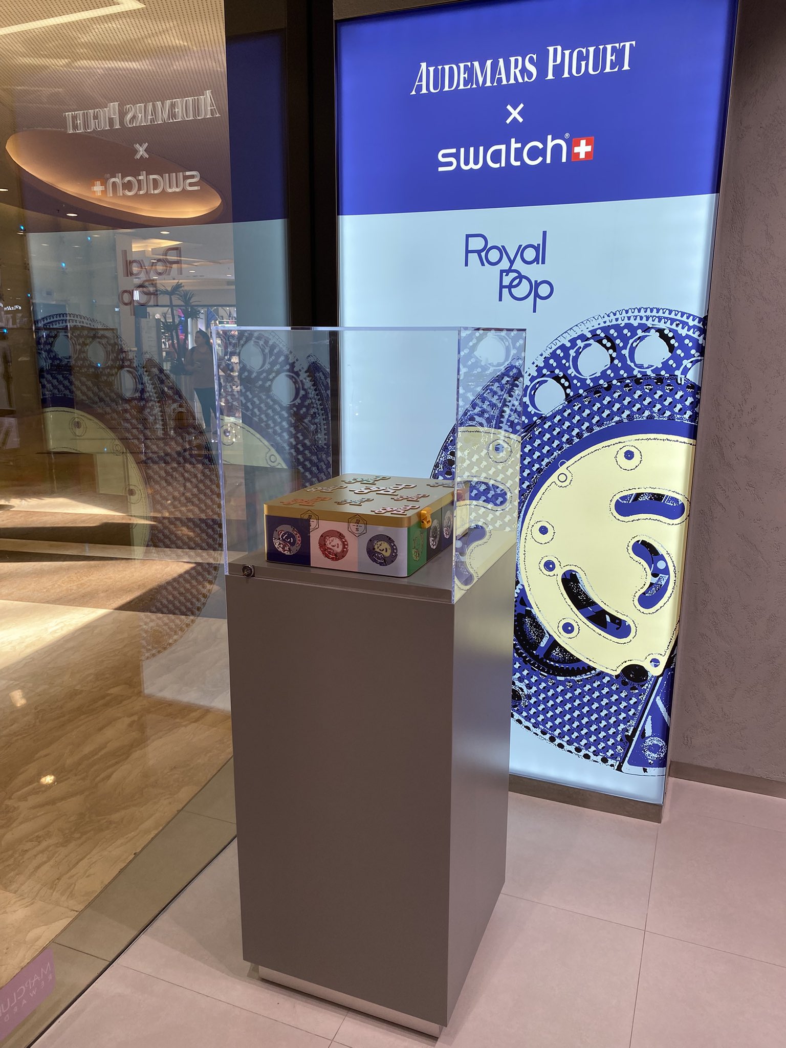 Swatch × Audemars Piguet のコラボウォッチ『Royal Pop』5月16日(土)に発売予定