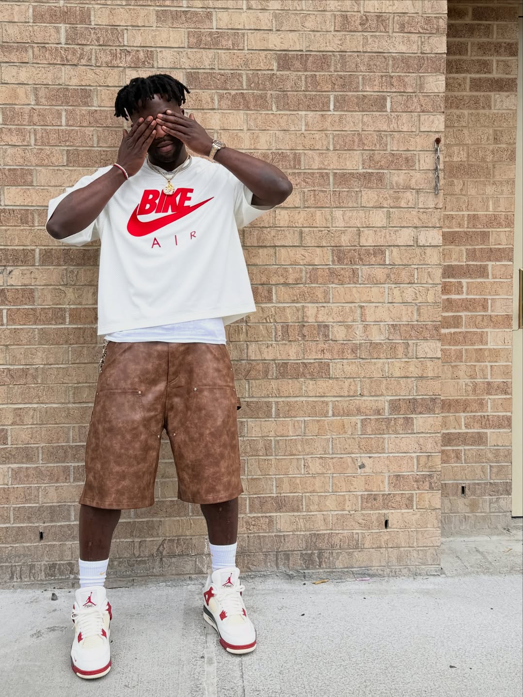Nigel Sylvester × NIKE AIR JORDAN 4 "Brick After Brick" が5月22日(金)に発売予定
