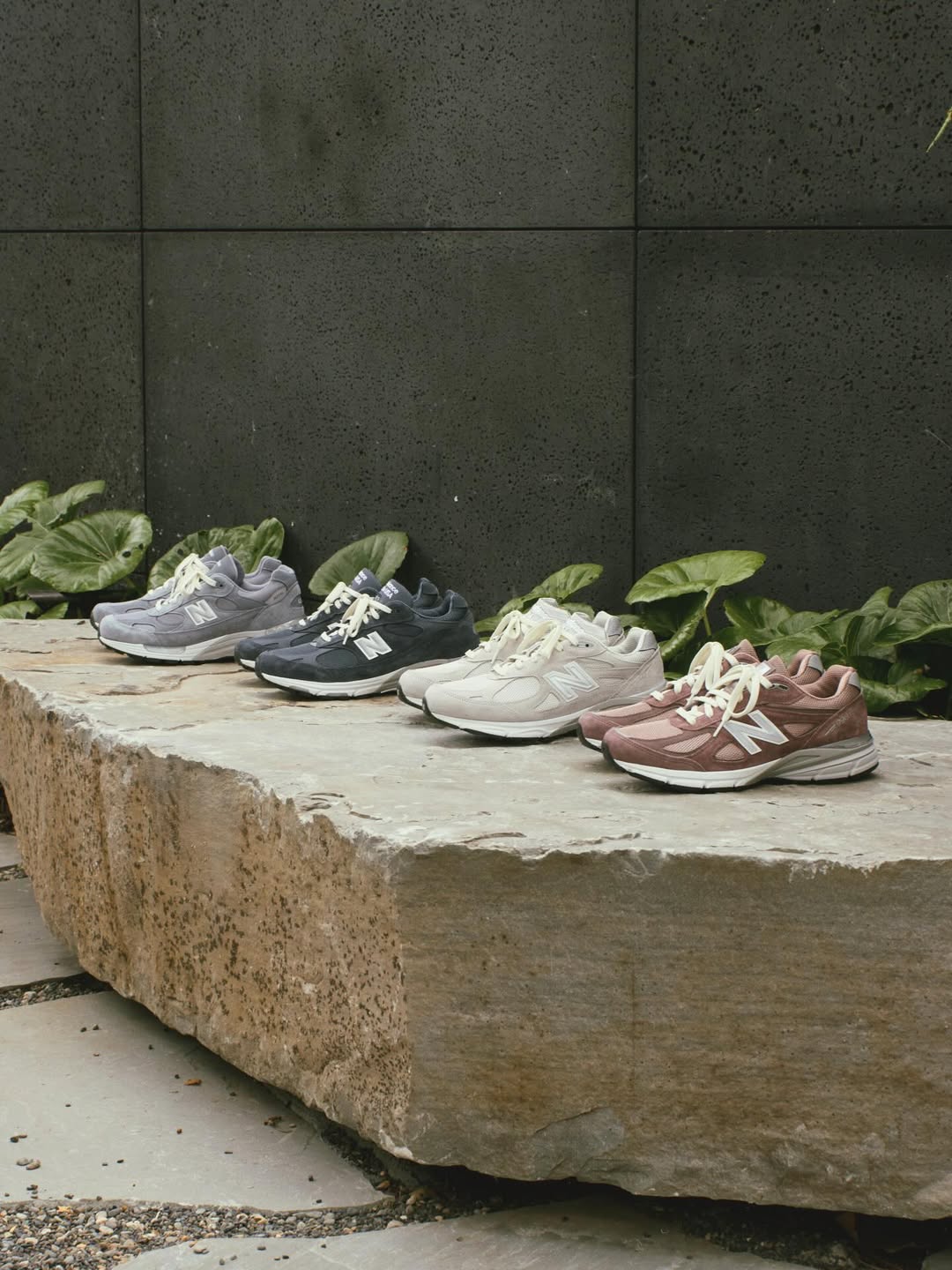 KITH × New Balance 26SS “99X Series” が5月8日(金)/11日(月)に発売予定