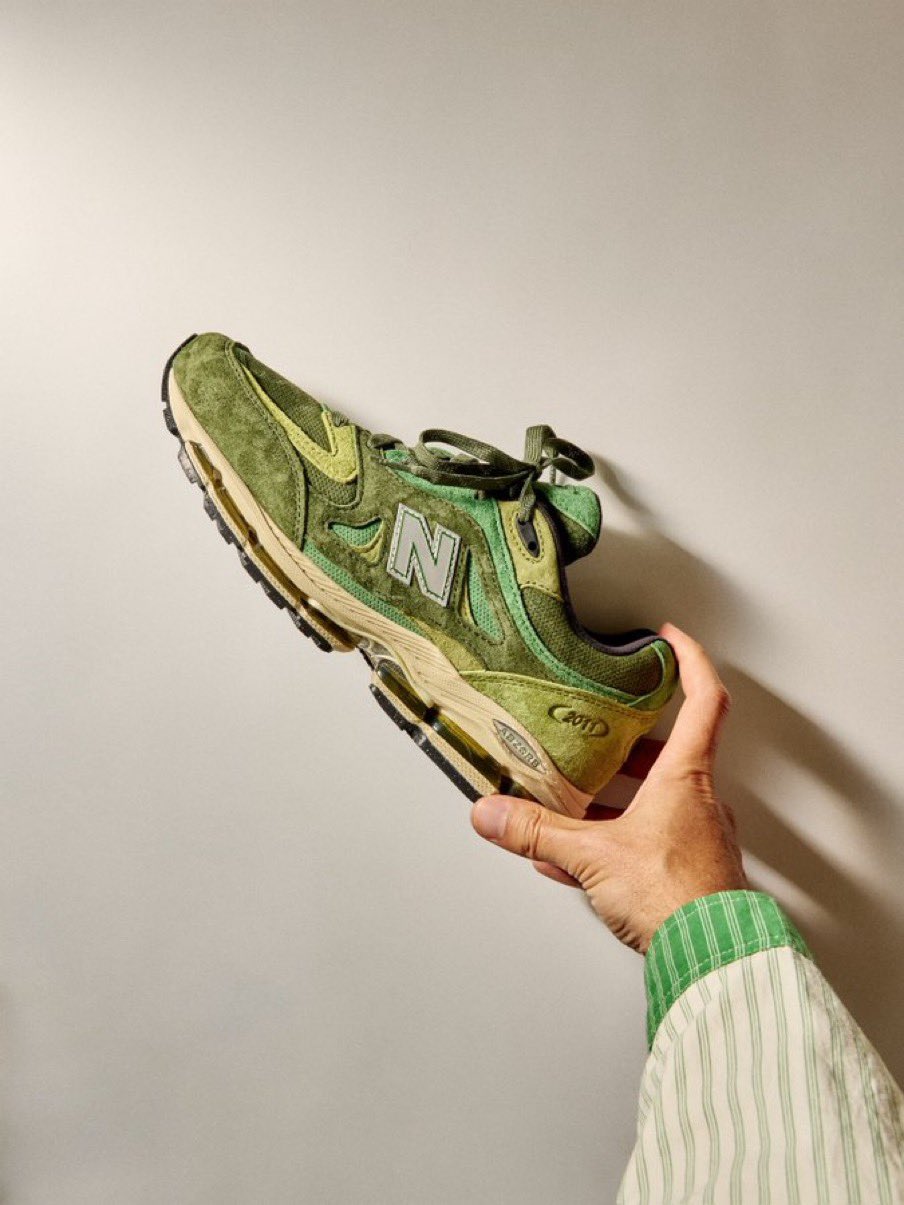 KITH × New Balance『2011』が発売予定