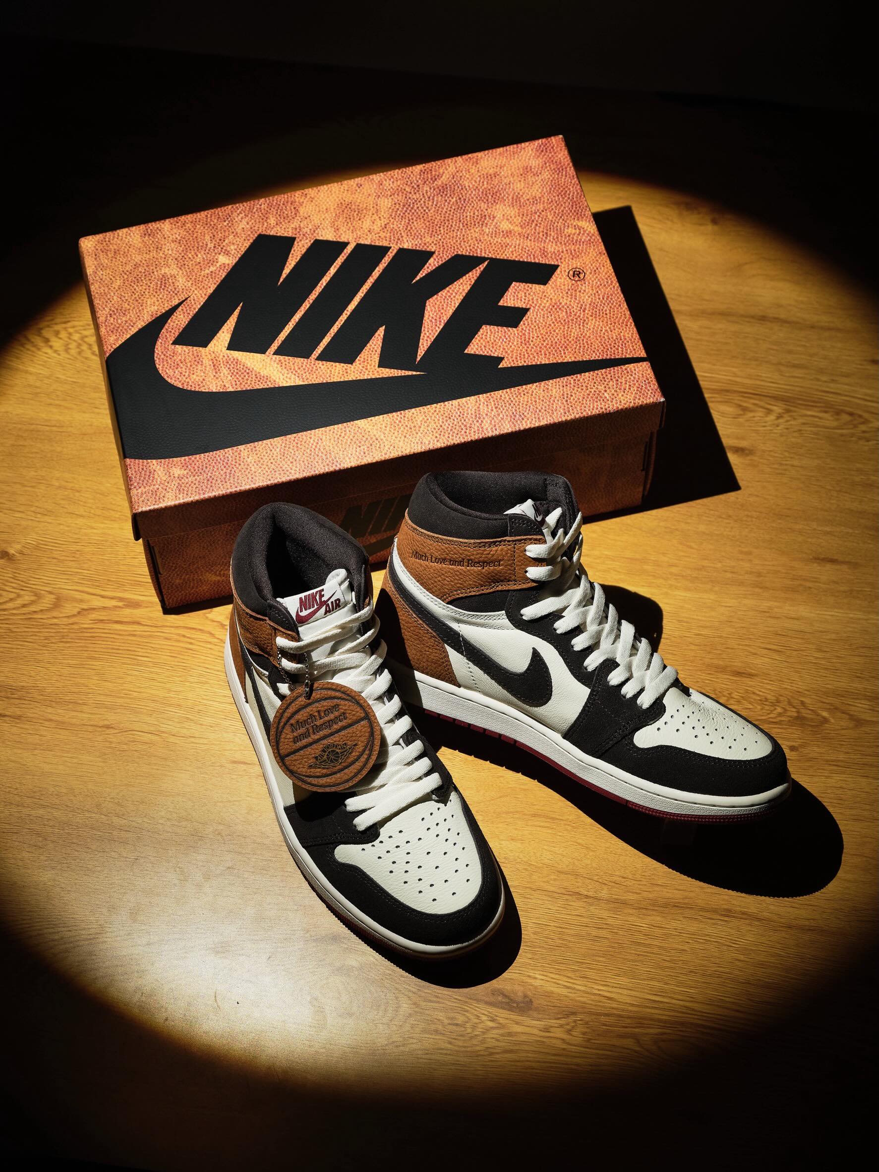 最新情報を随時更新中】NIKE AIR JORDAN 1 RETRO HIGH OG “Love The