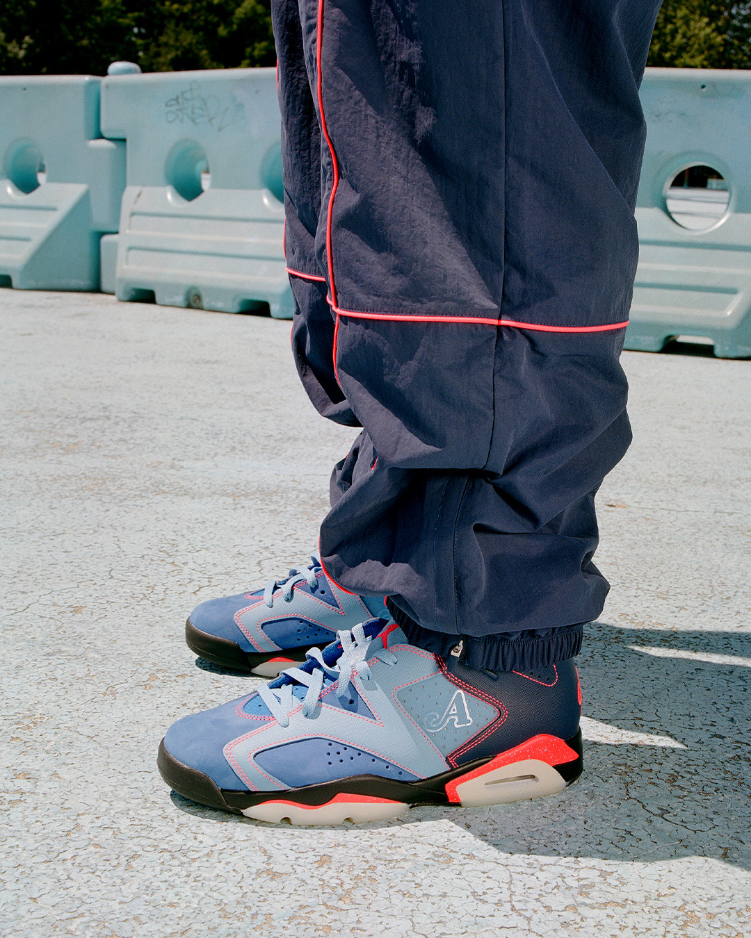 Awake NY × NIKE AIR JORDAN 6 “Midnight Navy” & “Playful Pink”が8月24日(月)/29日(土)に発売予定