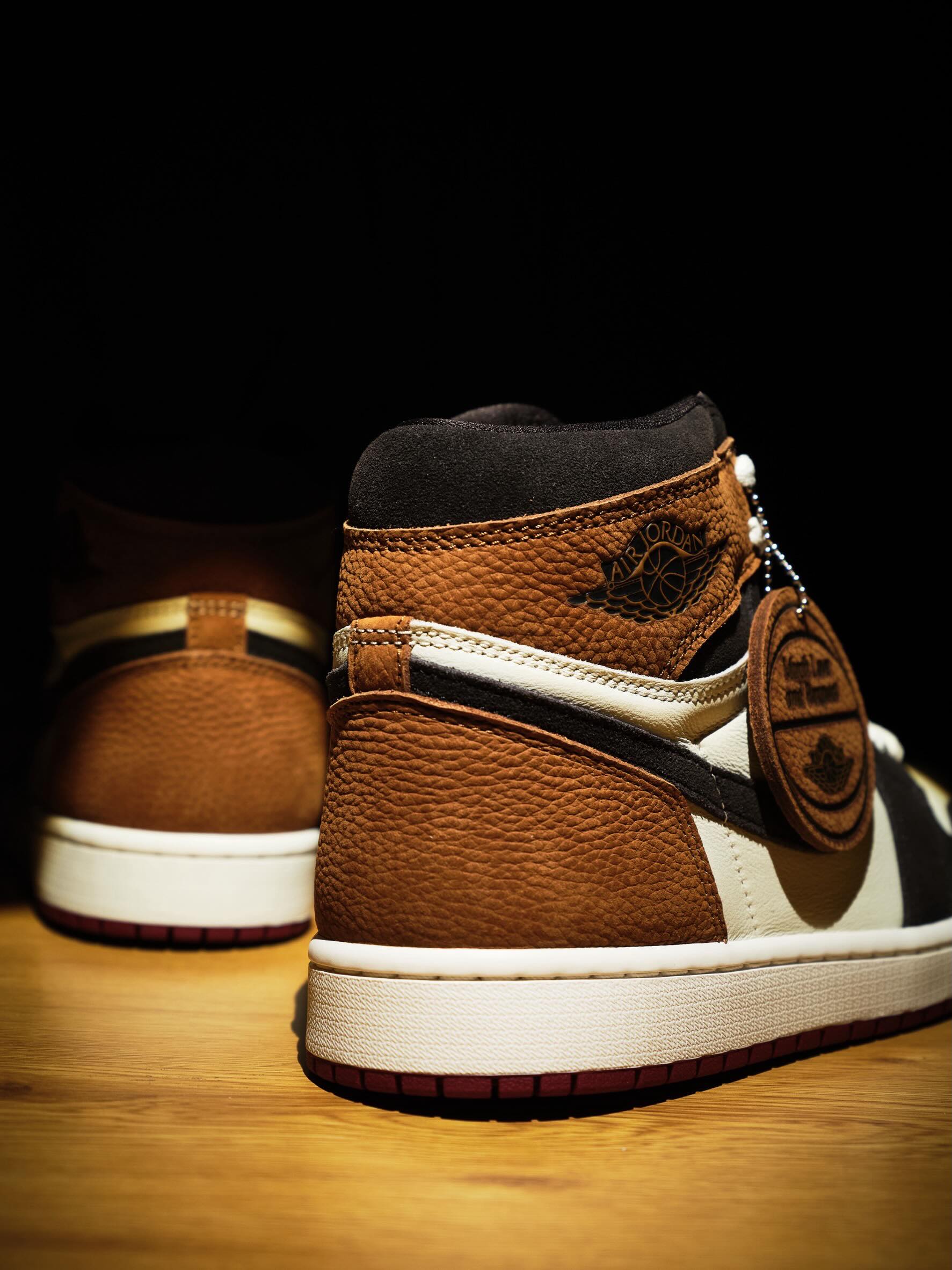NIKE AIR JORDAN 1 RETRO HIGH OG “Love The Game”