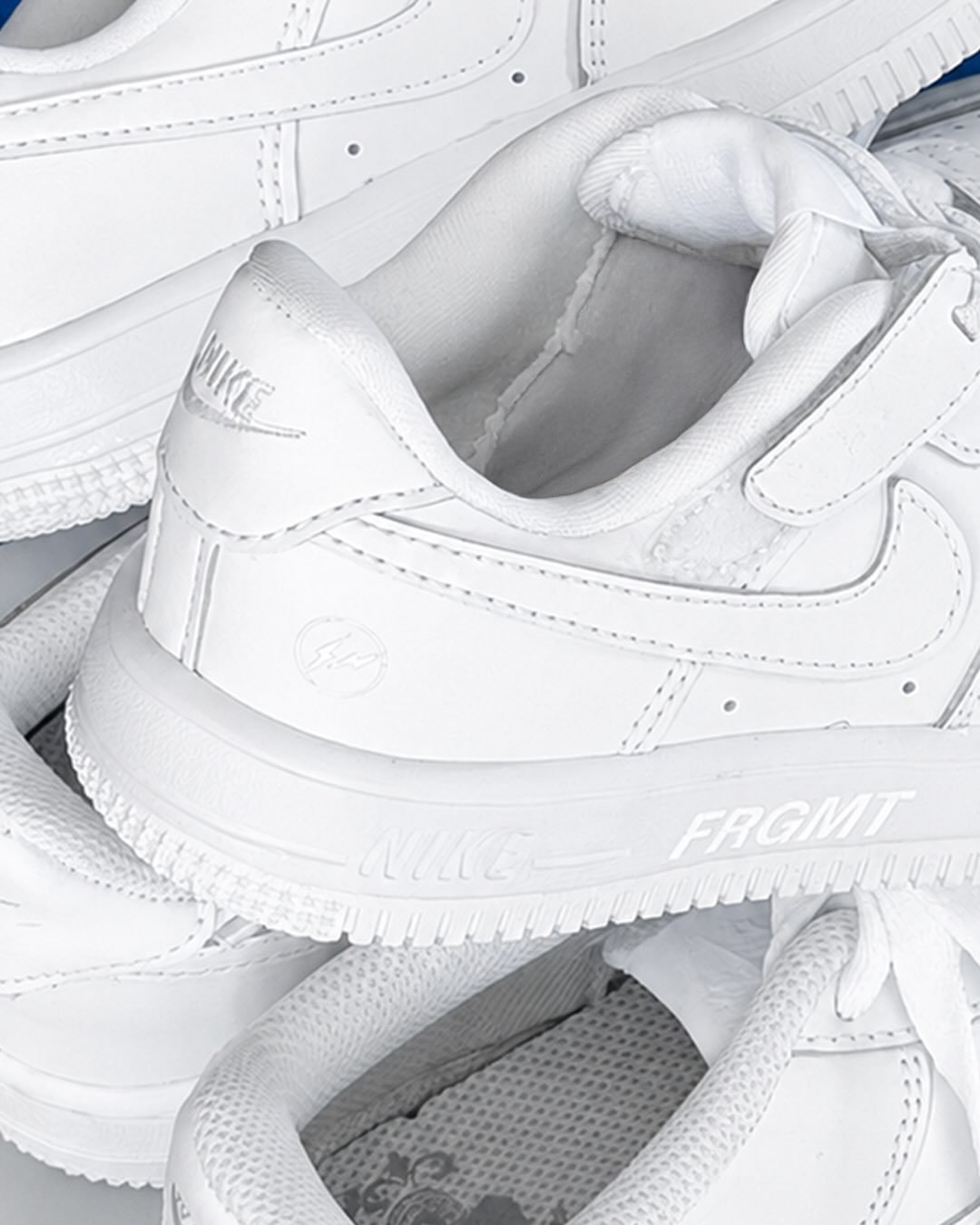FRGMTmini × NIKE AIR FORCE 1 LOW “Triple White” が6月25日(木)に発売予定
