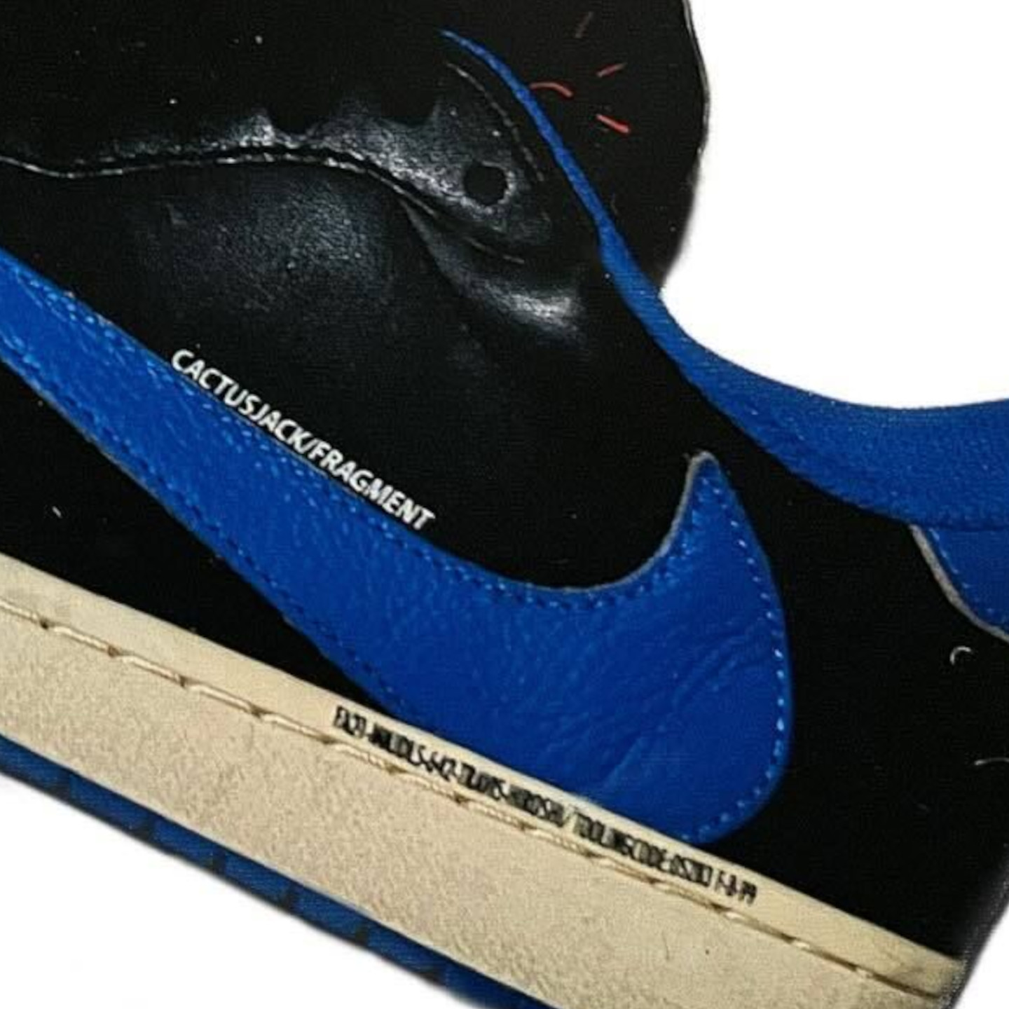 Travis Scott × fragment design × NIKE AIR JORDAN 1 LOW の2021年サンプルが公開