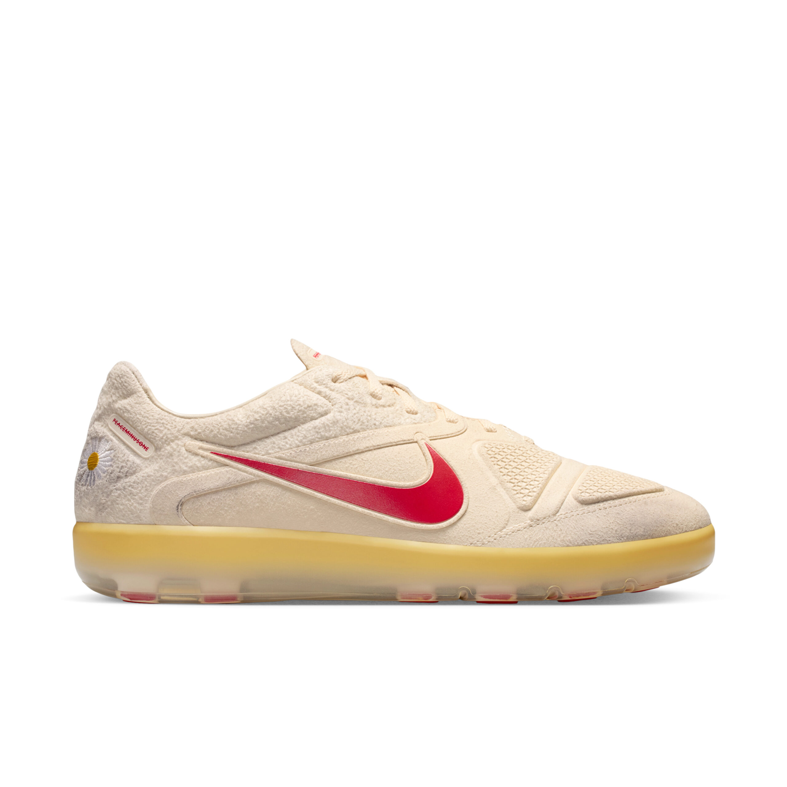 NIKE がワールドカップ開催を記念した X2 カプセルコレクションを発表
