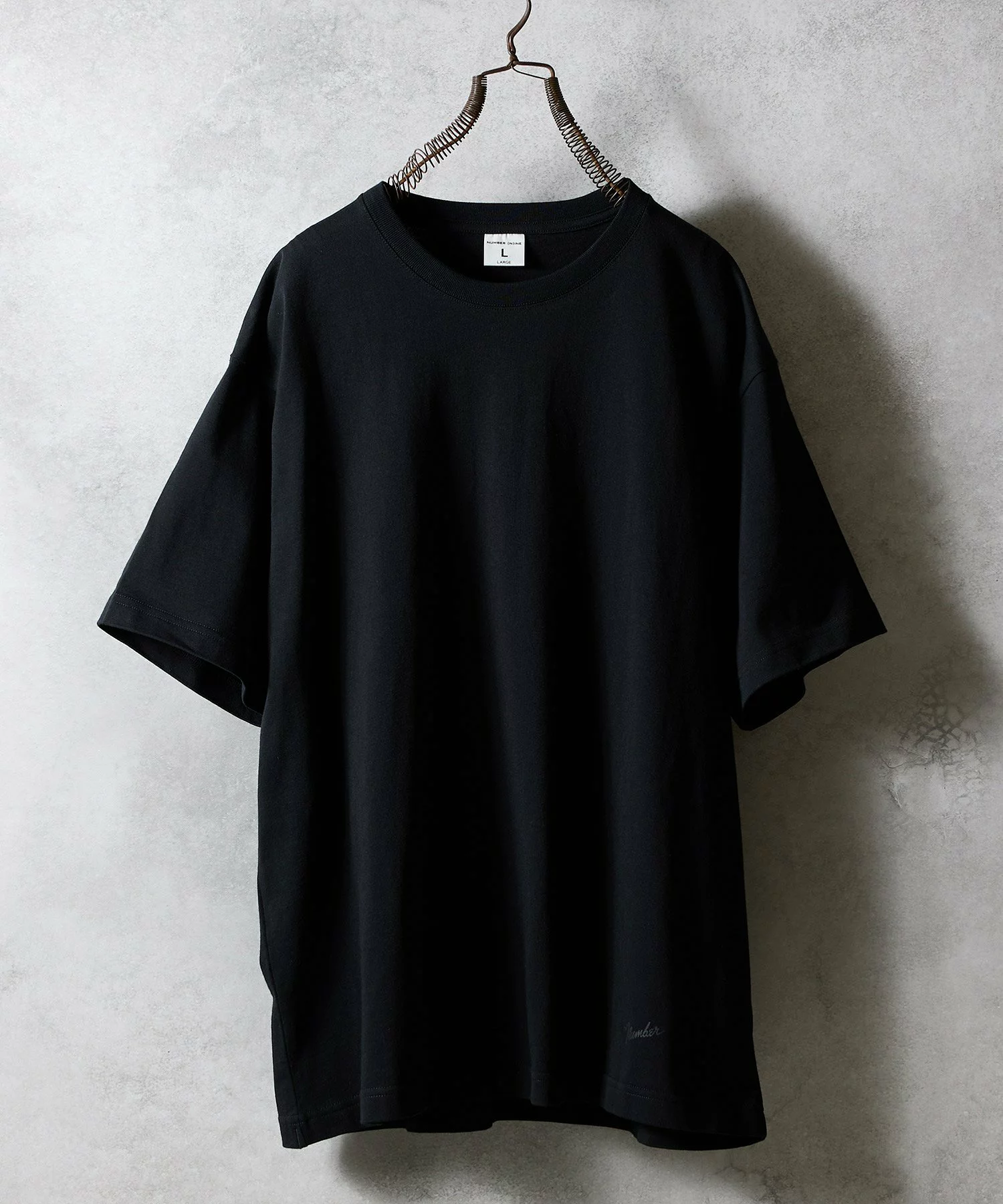NUMBER (N)INE『ベーシック ヘム プリンテッド Tシャツ』が発売
