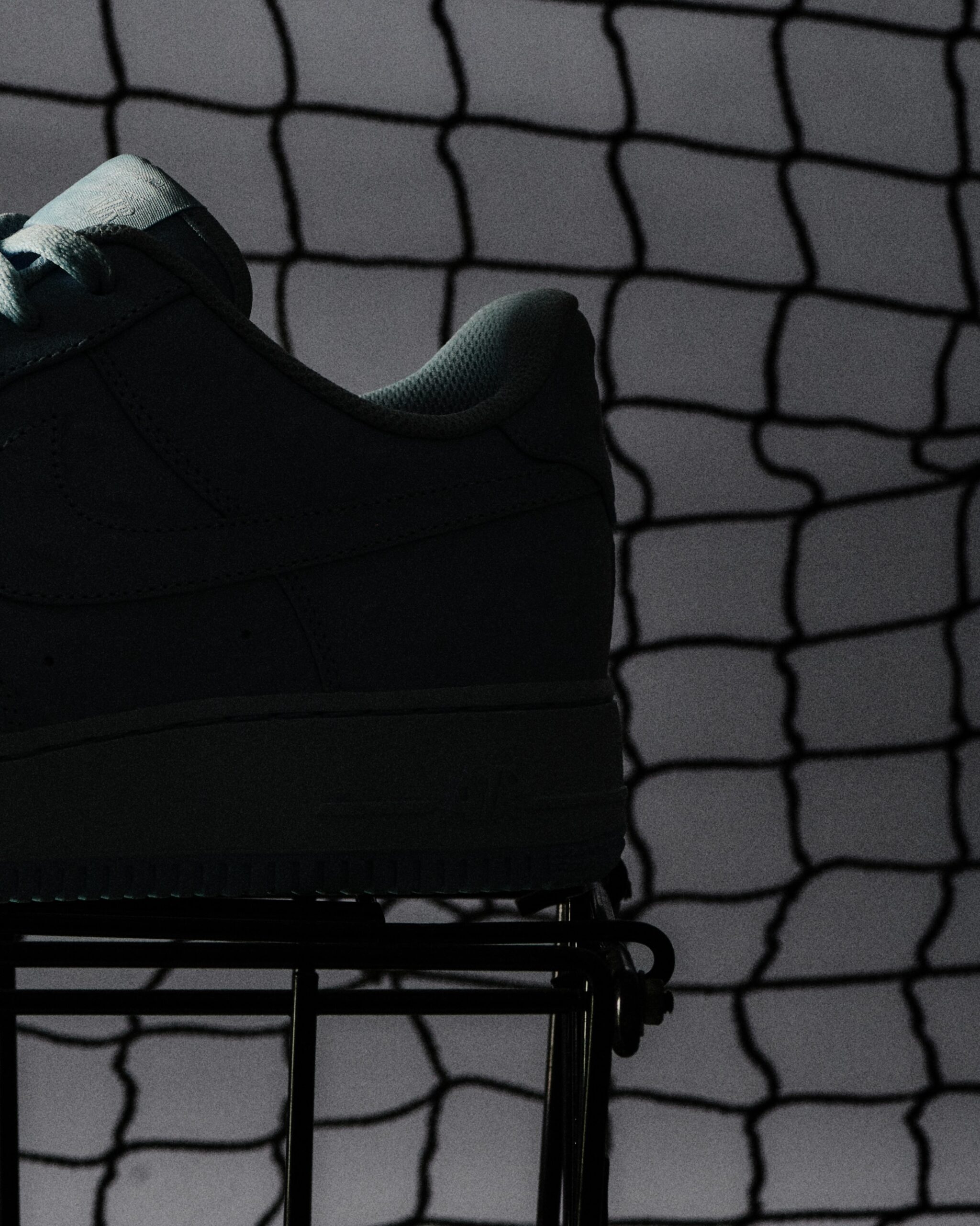 Travis Scott × NIKE AIR FORCE 1 LOW "Ice Blue" の発売日が決定