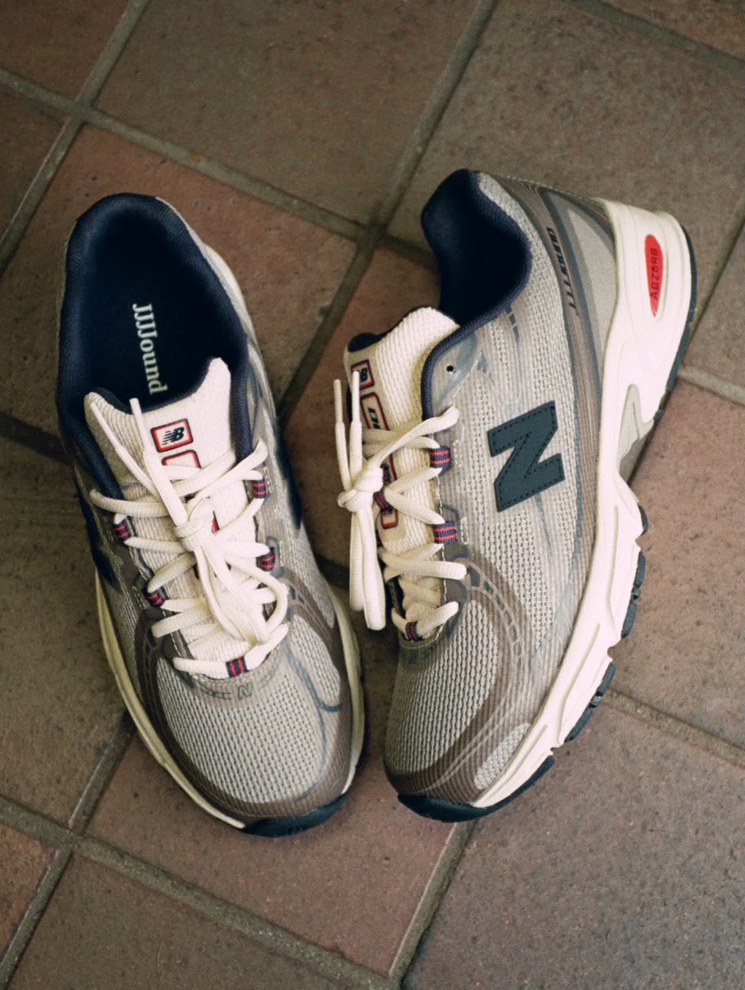 JJJJound × New Balance 740N “Beige” が7月30日（木）に発売予定