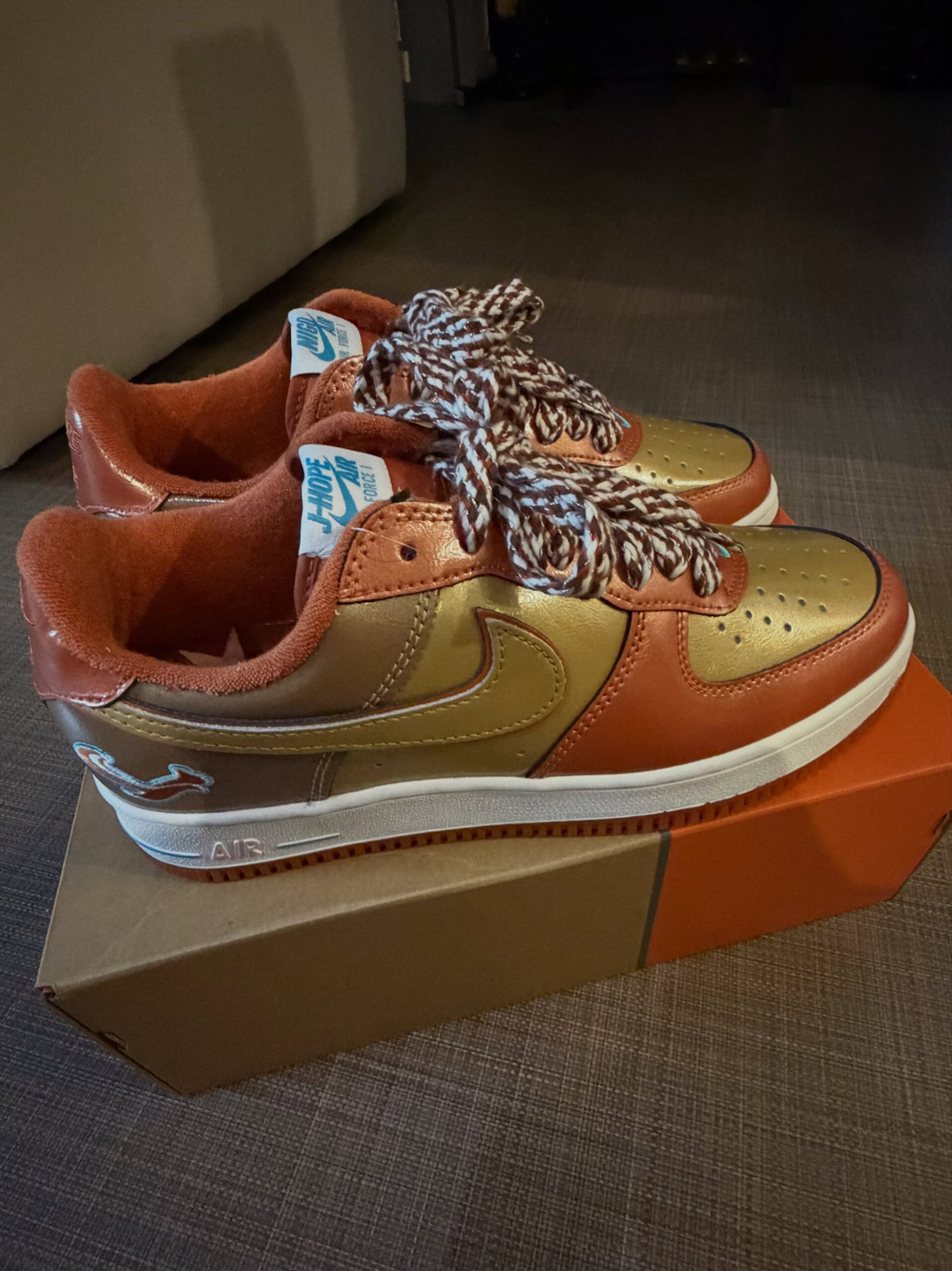 NIGO® × BTS J-HOPE × NIKE AIR FORCE 1 '01 LOW “Burnt Sunrise” が近日発売予定