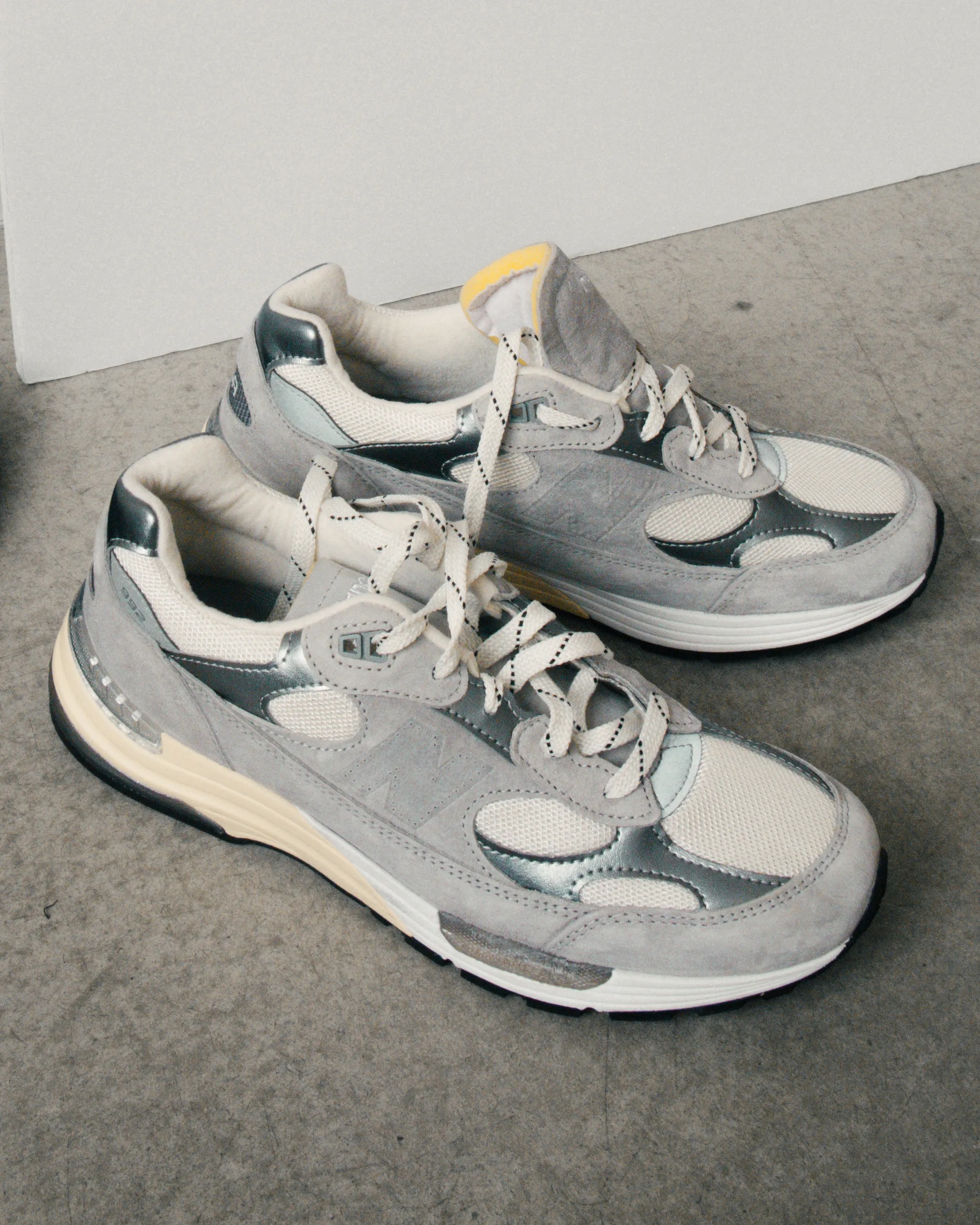 mfpen × New Balance 992 "Grey" が2027年に発売予定