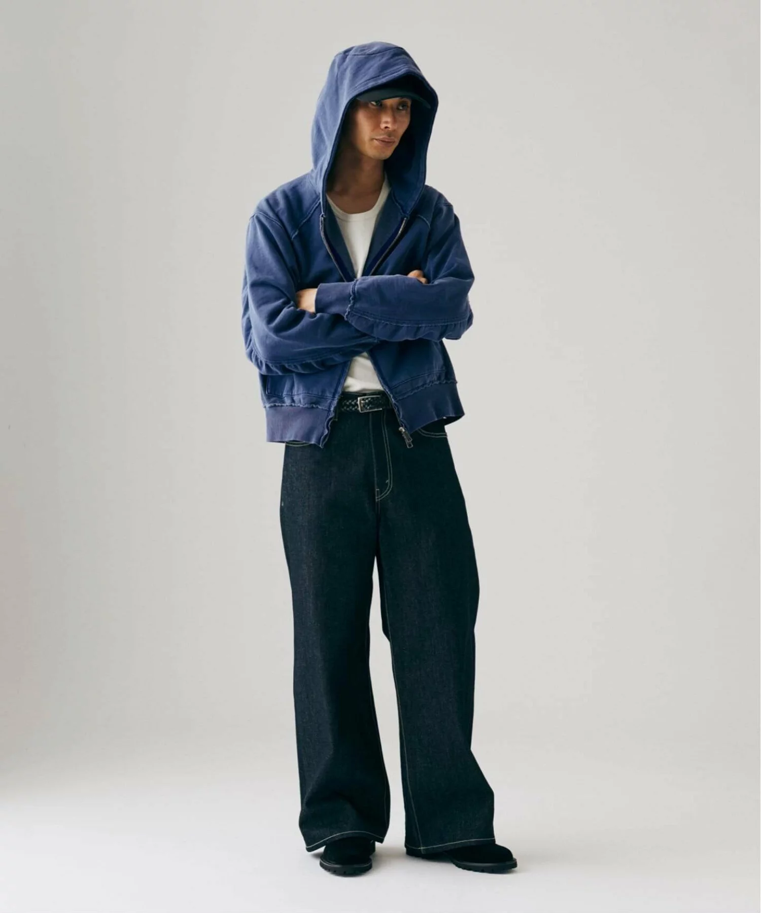 JOURNAL STANDARD 26FW『ラウンド スリーブ フーディ』の先行予約が開始