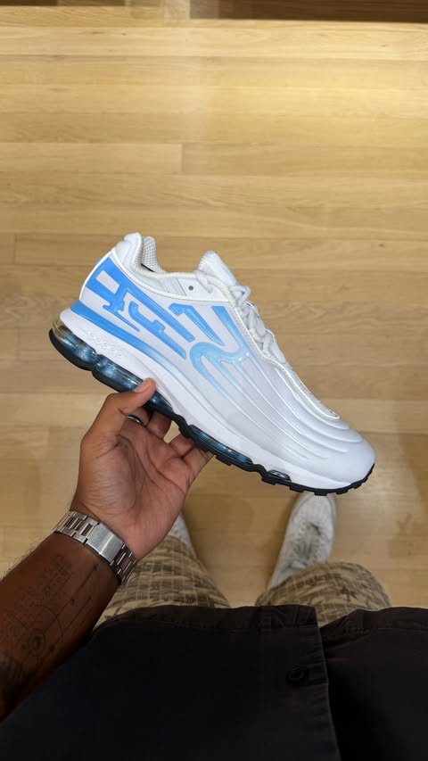 Supreme × NIKE AIR MAX 2001 AIR ECSTASY の海外スナップが公開