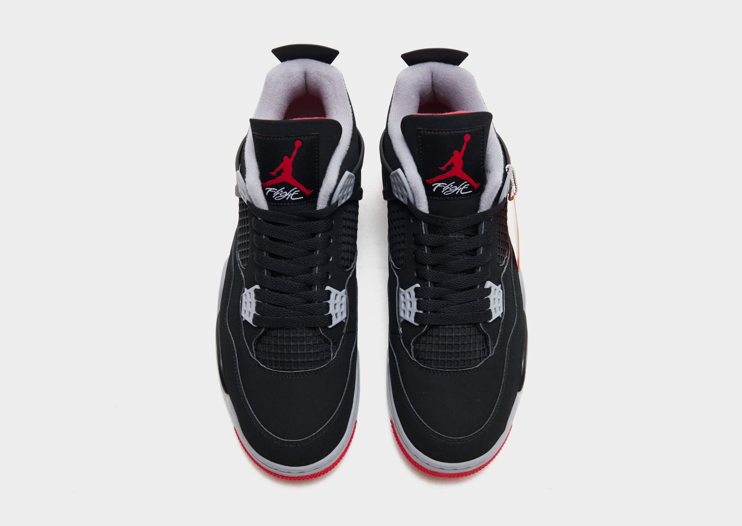 NIKE AIR JORDAN 4 RETRO OG “Bred” 2026 のリテーラールックが公開