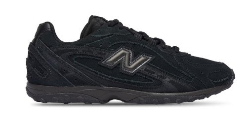 New Balance 204L “Triple Black” の先行予約が開始