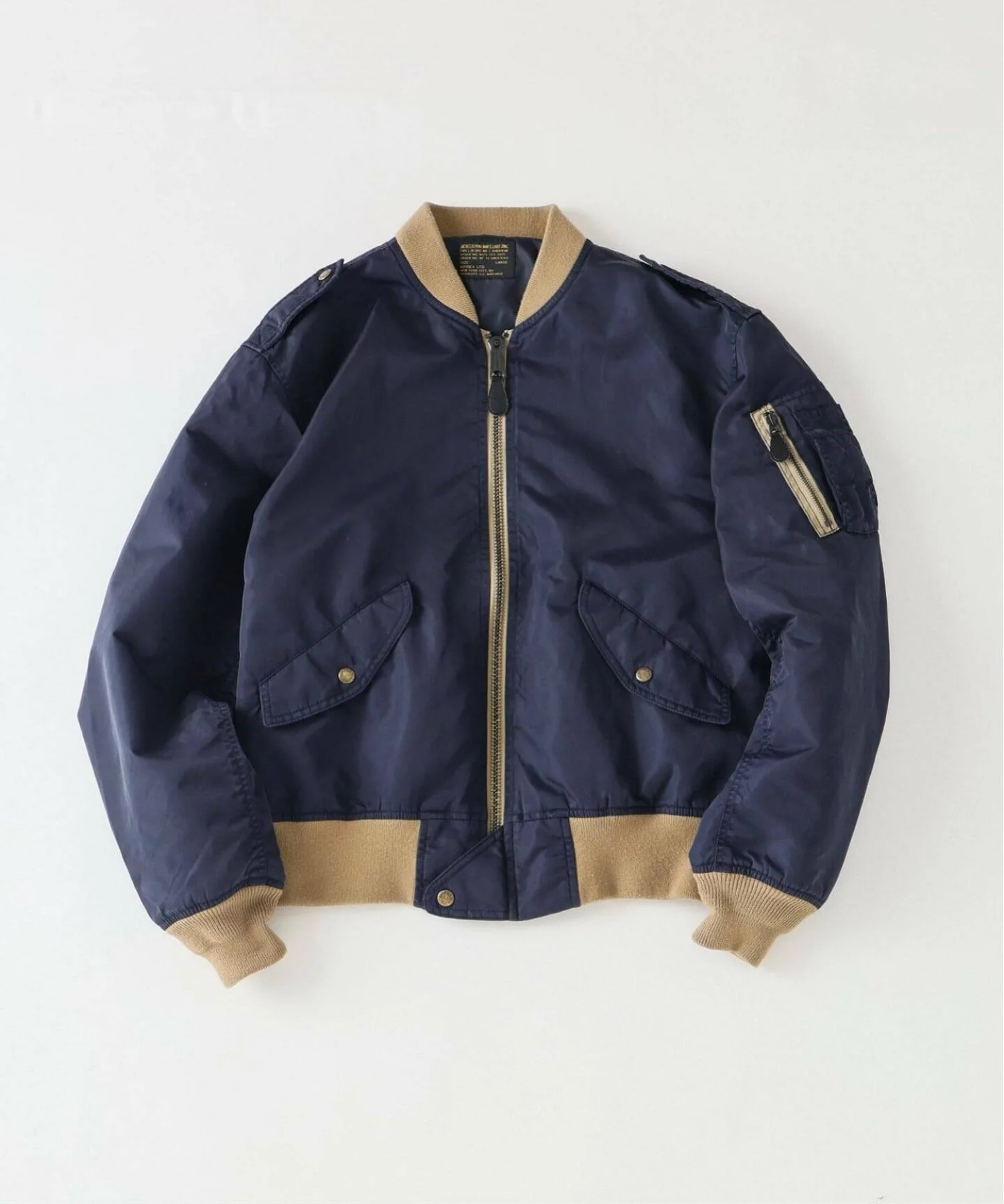 JOURNAL STANDARD relume × AVIREX 26FW『L-2B フライトジャケット』の先行予約が開始