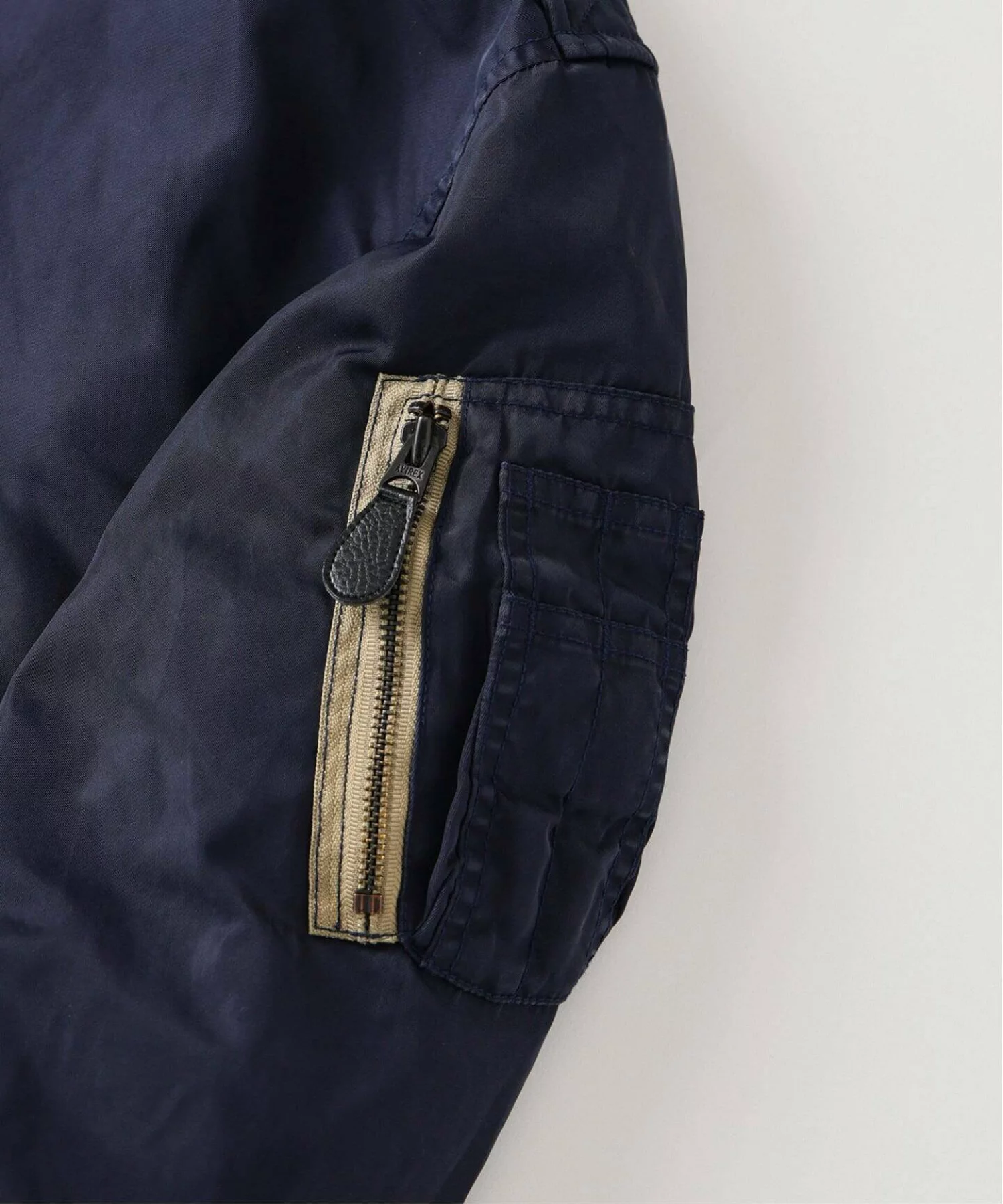 JOURNAL STANDARD relume × AVIREX 26FW『L-2B フライトジャケット』の先行予約が開始
