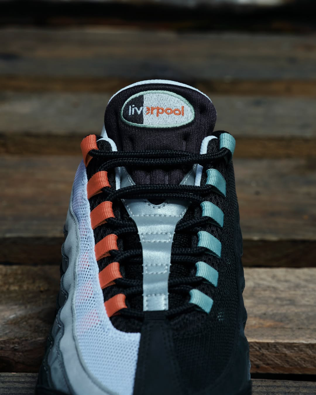 NIKE AIR MAX 95 BIG BUBBLE “Liverpool” が発売予定