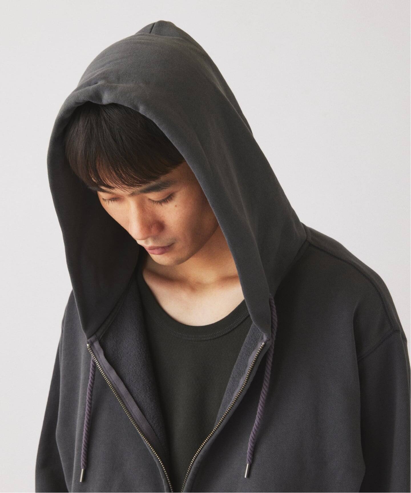 JOURNAL STANDARD relume 26FW『ピグメント ラフカット スウェット ジップパーカー』の先行予約が開始