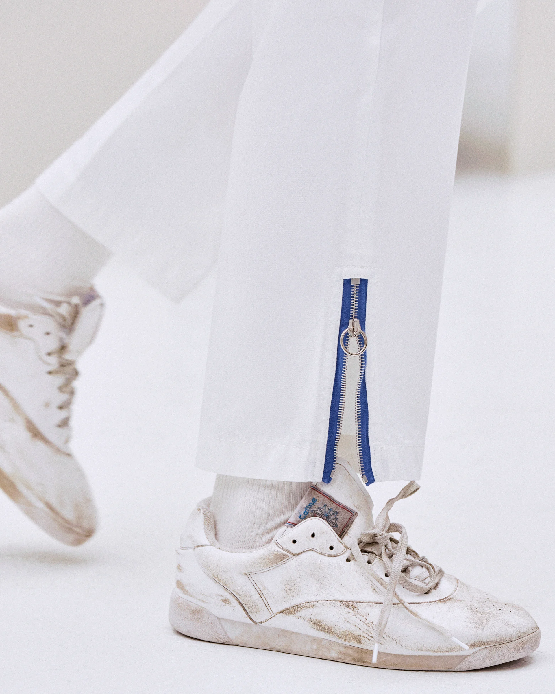 CELINE × Reebok の初コラボスニーカーが登場