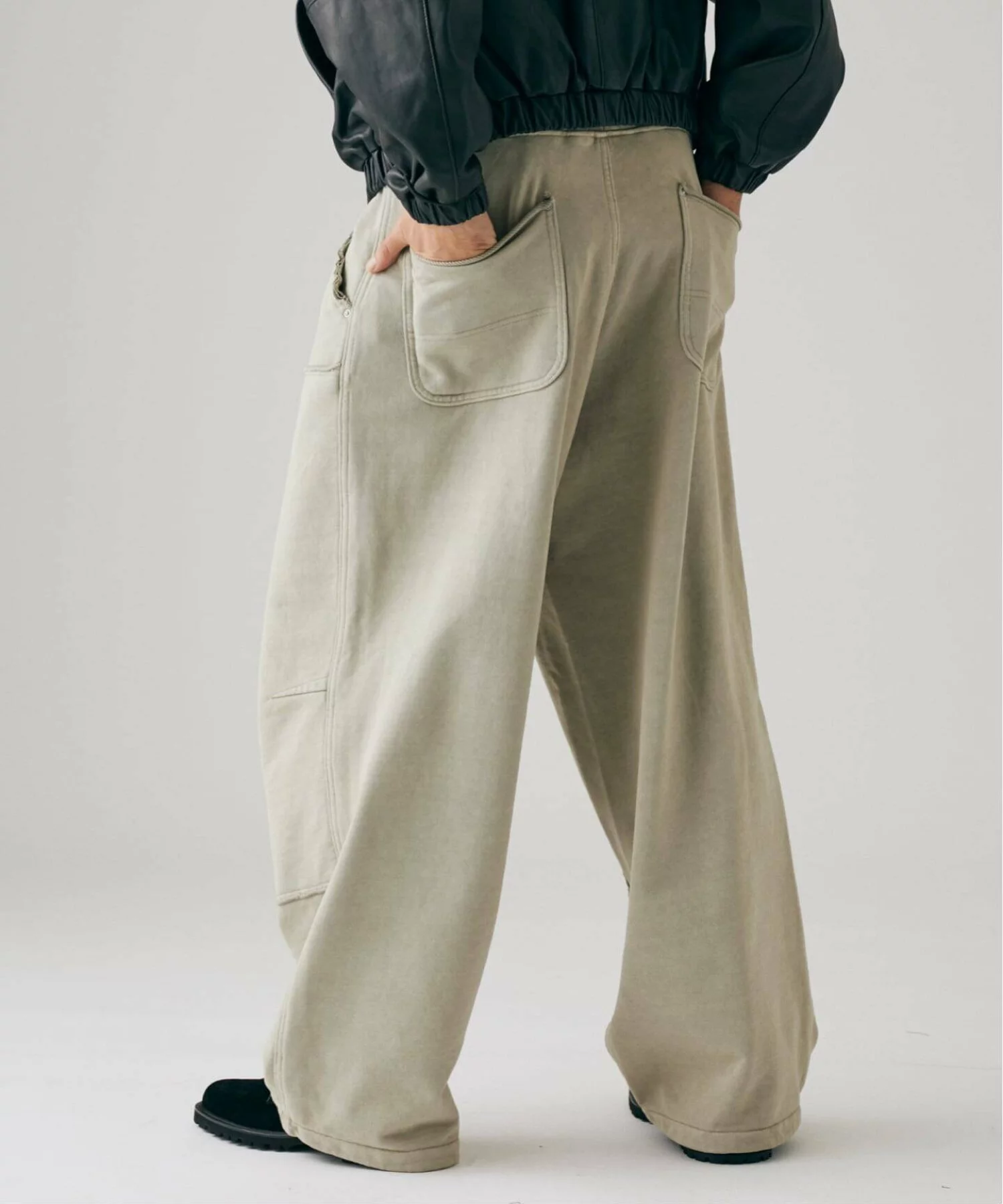 JOURNAL STANDARD 26FW『ピグメント ラフカット スウェット ジップパーカー』の先行予約が開始