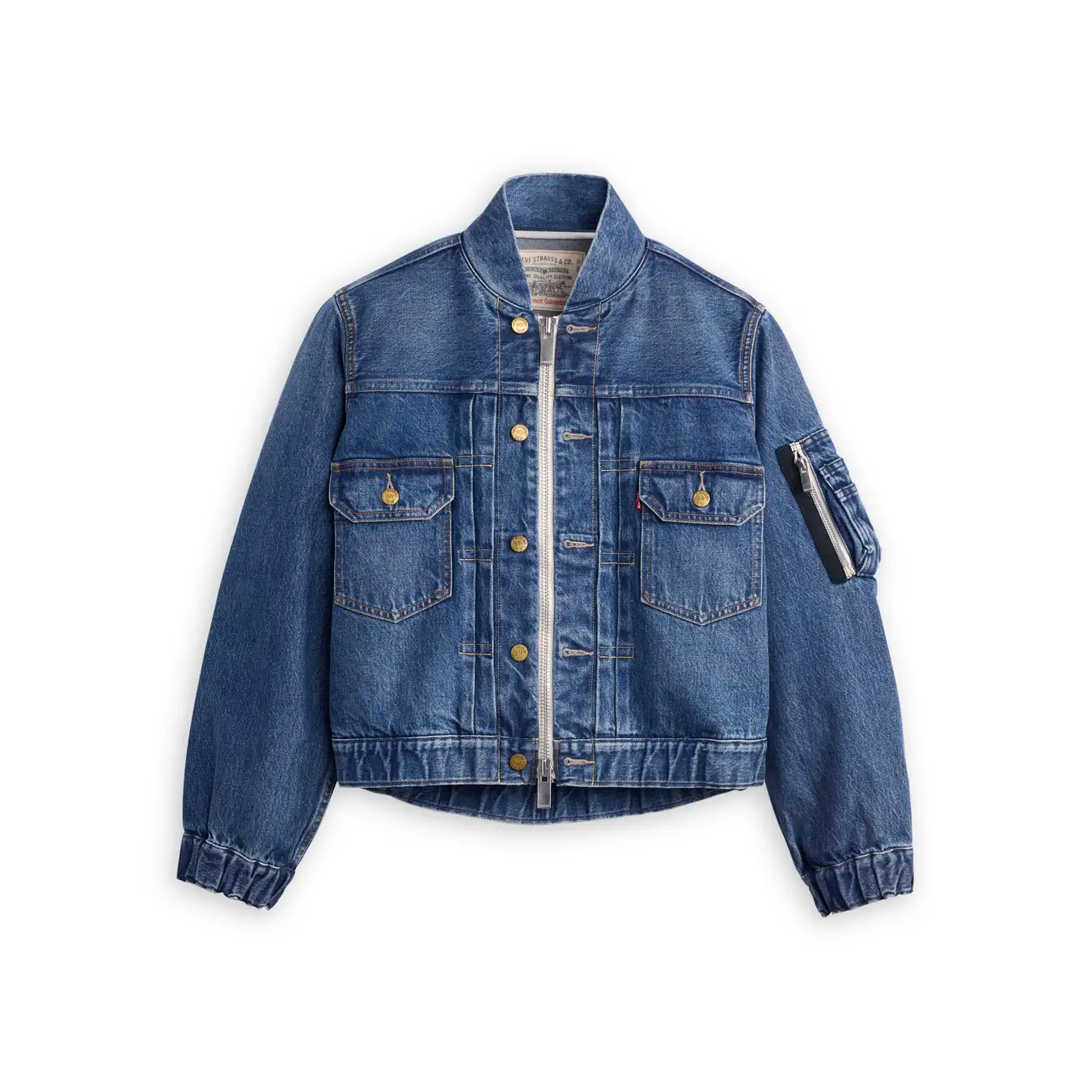 sacai × Levi’s® 26FW コレクションの国内リリース情報が発表