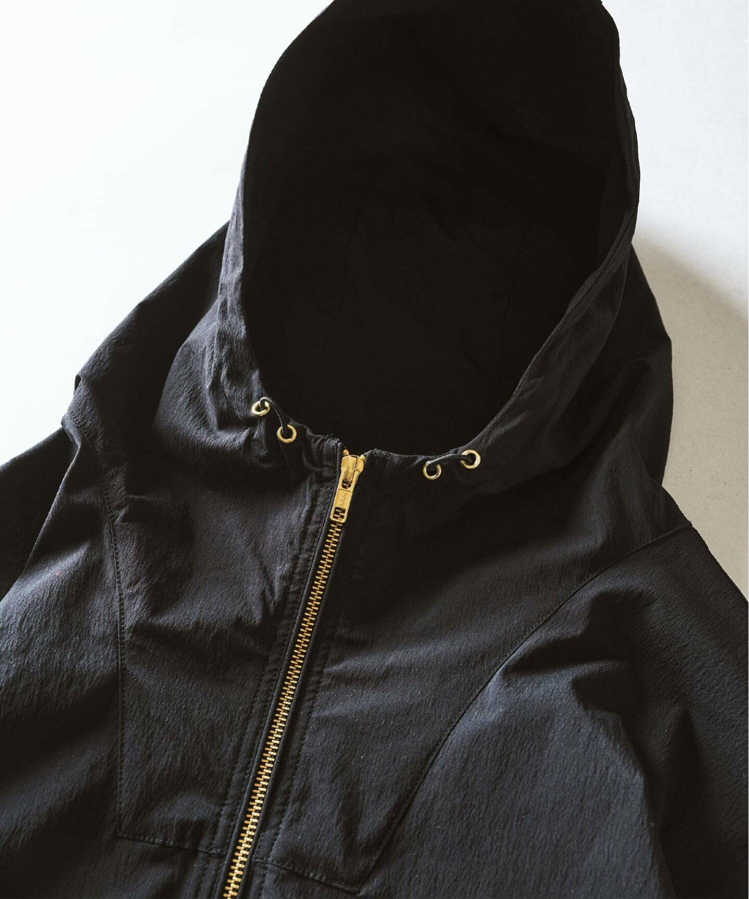 417 ÉDIFICE 26FW『utility ワッシャーナイロン パーカー』の国内オンライン先行予約が開始