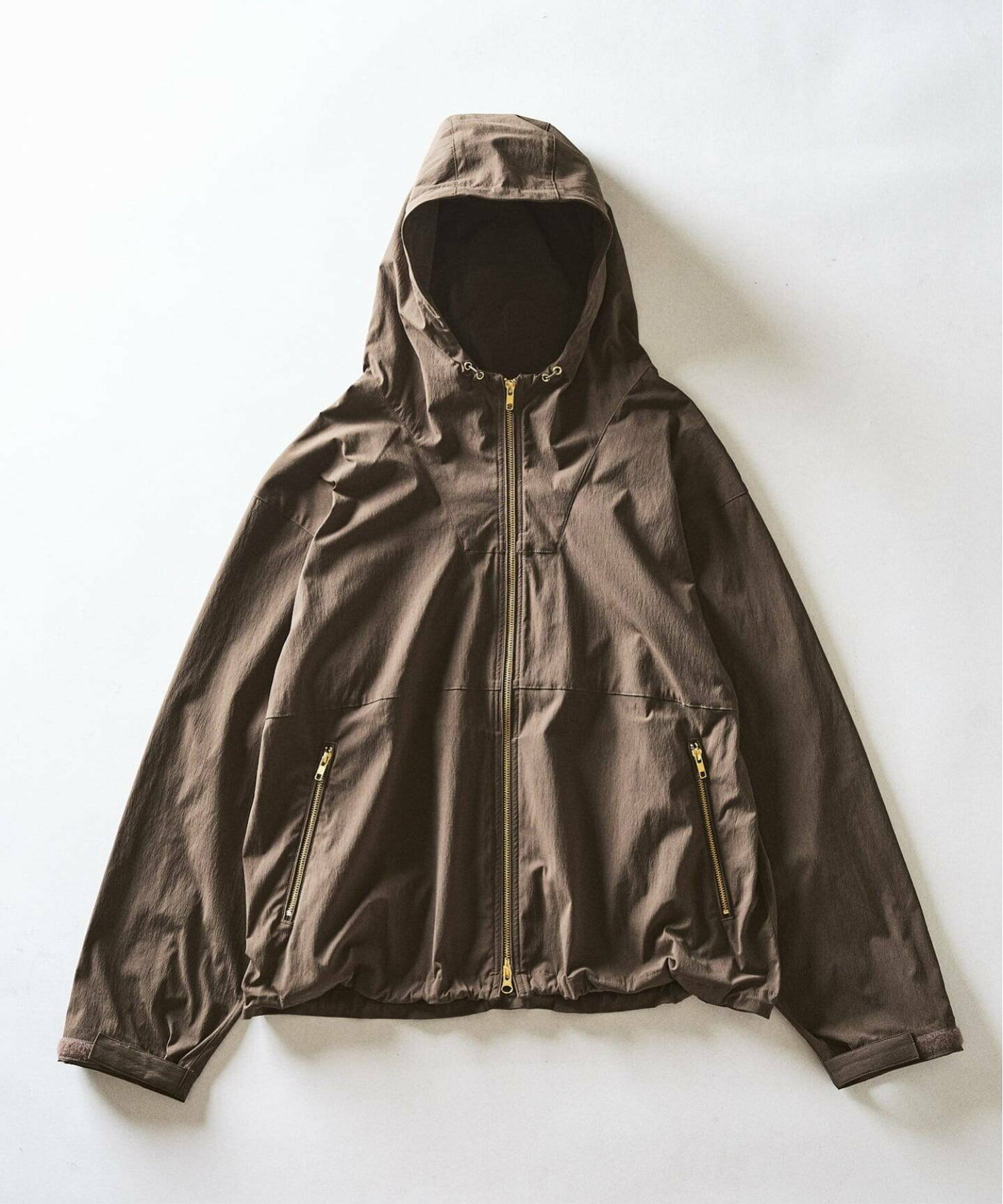 417 ÉDIFICE 26FW『utility ワッシャーナイロン パーカー』の国内オンライン先行予約が開始
