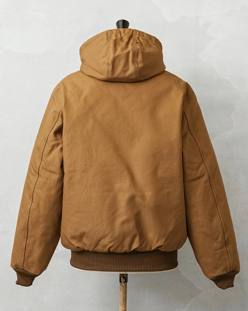 Carhartt『DUCK QUILTED FLANNEL-LINED アクティブジャケット』が