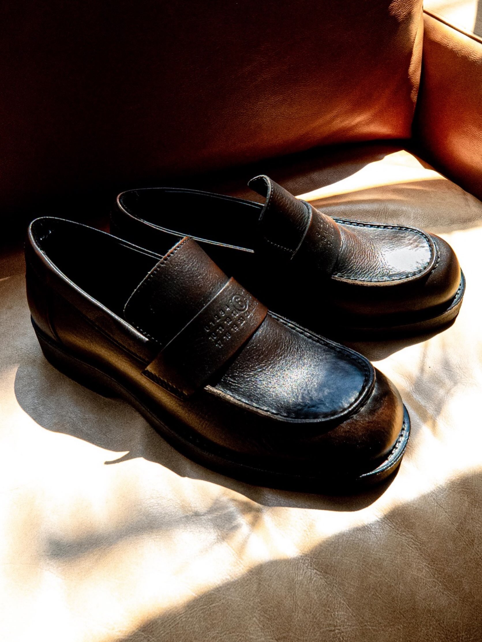 MM6 Maison Margiela 『MOCASSIN』が国内発売予定