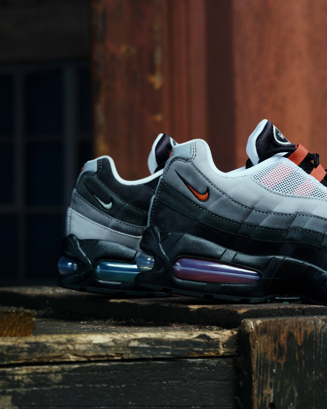 NIKE AIR MAX 95 BIG BUBBLE “Liverpool” が発売予定