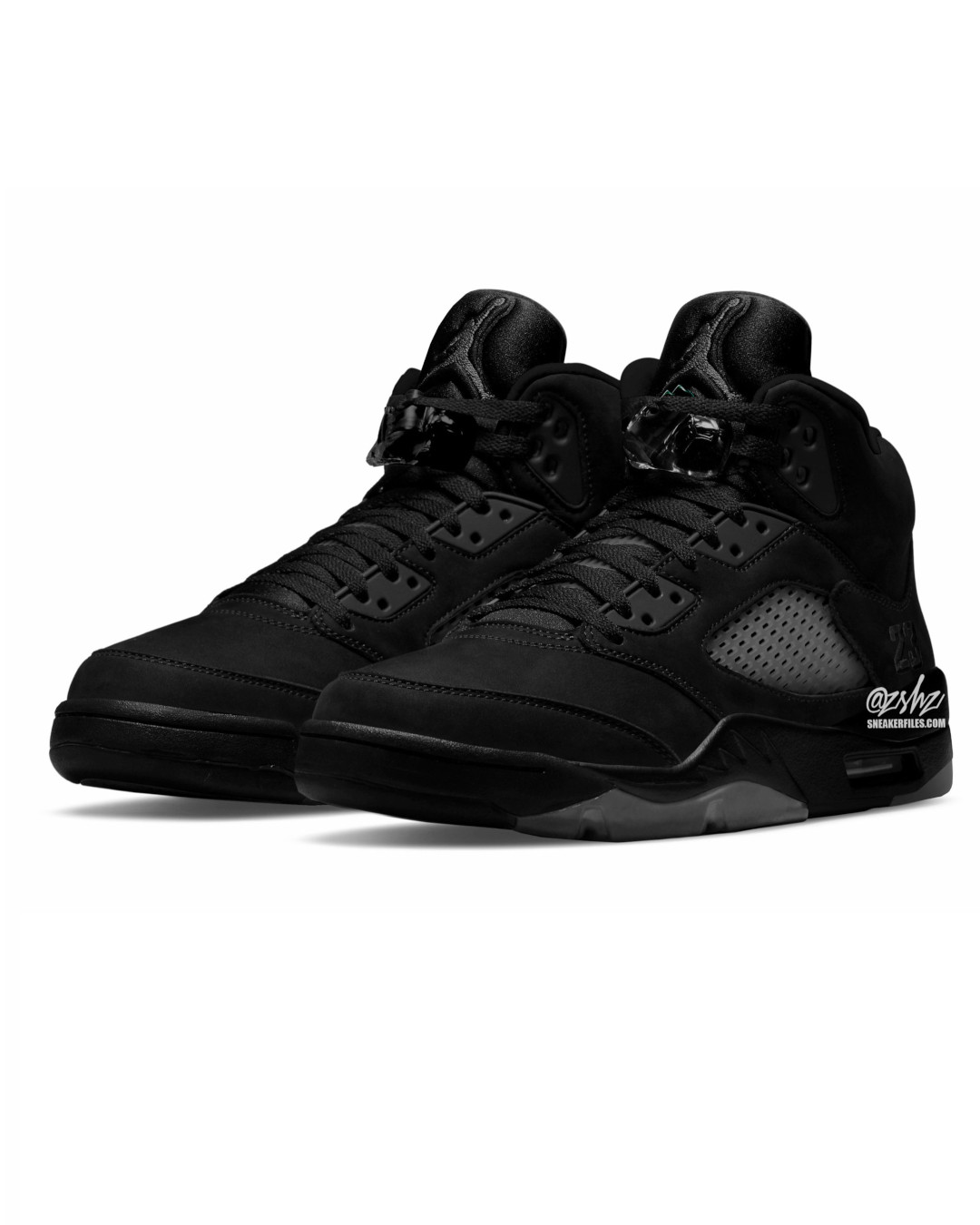 NIKE AIR JORDAN 5 OG “Black Cat” の再リリース情報が浮上