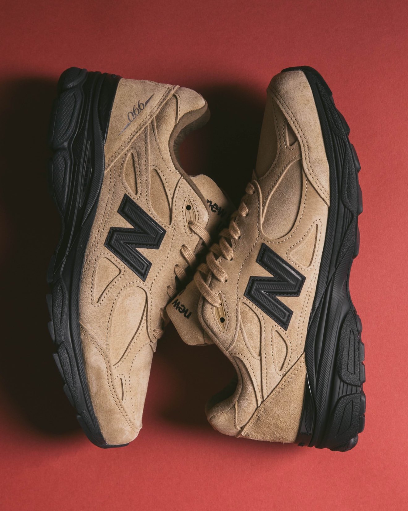 JJJJound × New Balance 990v3 “Suede” が日本時間10月22日(木)22:00~オンライン発売開始