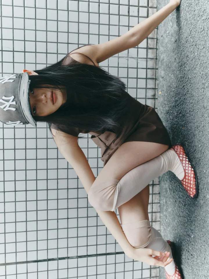 New era® × DISCOVERED 26FW コラボキャップが10月23日(金)10:00～オンライン先行予約開始