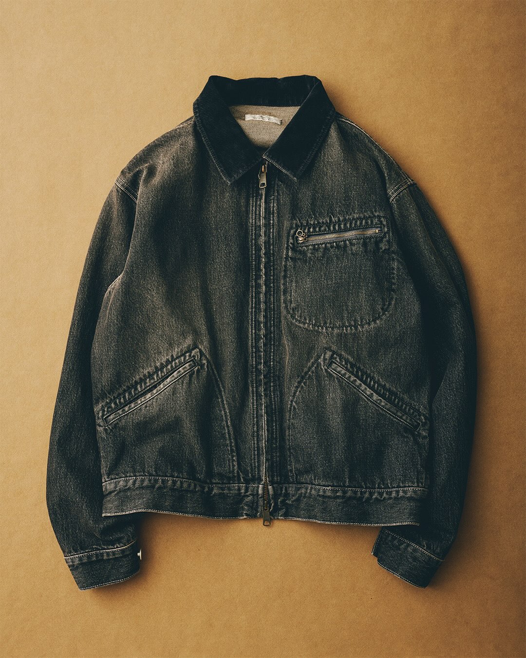 JOURNAL STANDARD relume 26FW『スモーキー デニム ジップ ジャケット』がオンラインにて発売開始